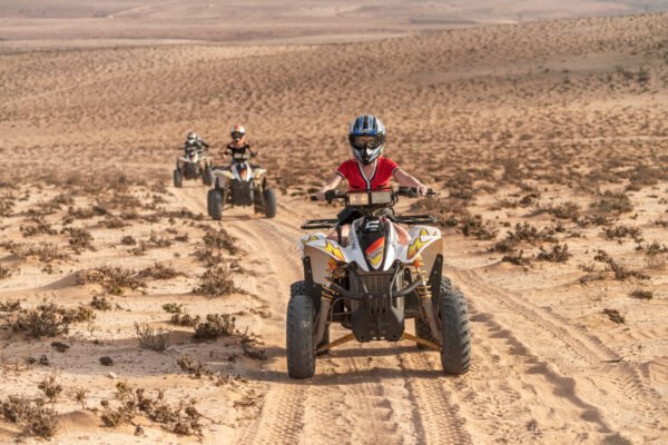 Sortie en quad dans le sable 1280x853 1 1